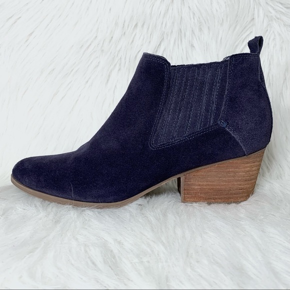 SOLD-Crown Vintage Suede Navy Blue Ankle Boots - Picture 2 of 10